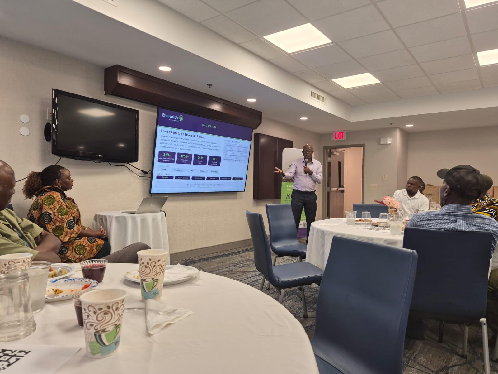 Presentation session during Enwealth USA tour event
